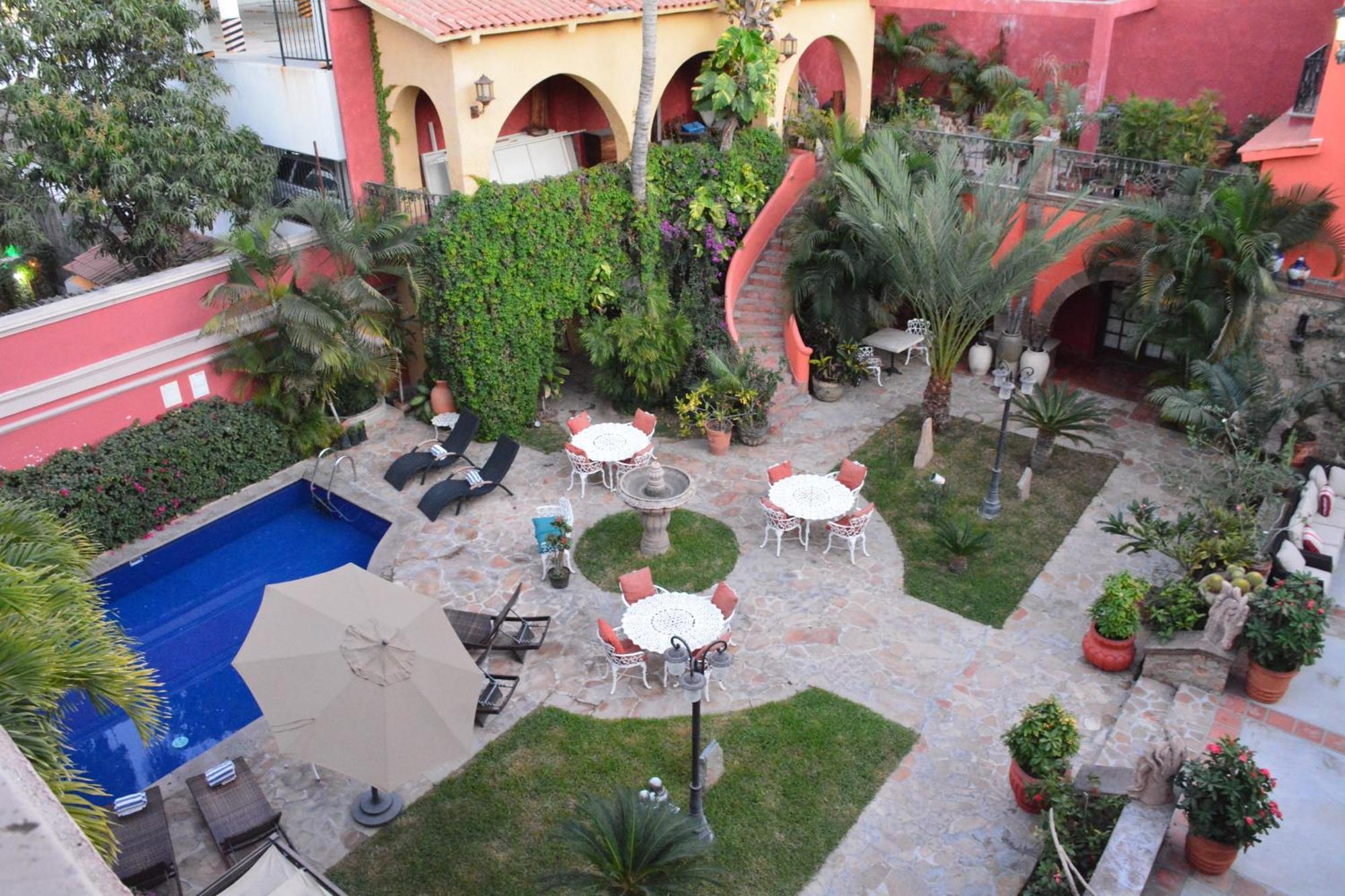 Collection O Casa Bella Hotel Boutique, Cabo San Lucas Bagian luar foto